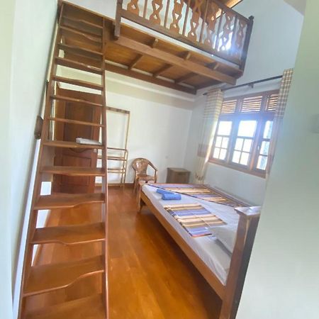 Happy Feet Diyaluma Koslanda Exterior foto