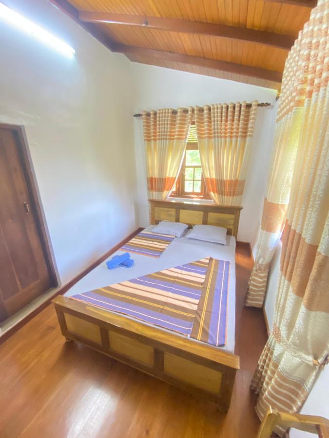 Happy Feet Diyaluma Koslanda Exterior foto
