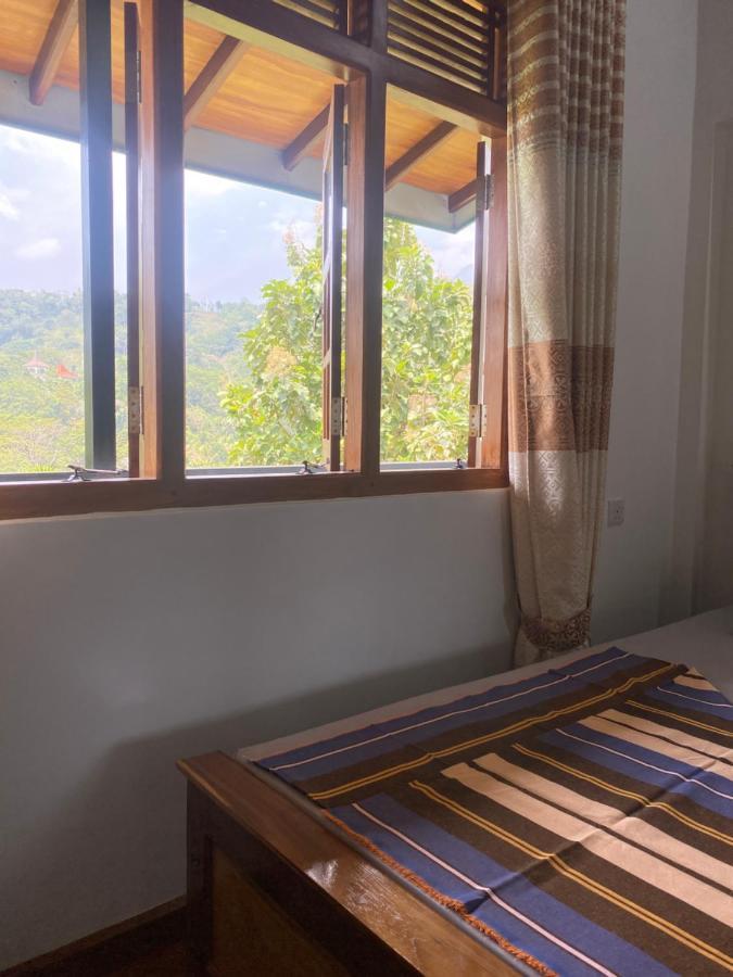 Happy Feet Diyaluma Koslanda Exterior foto